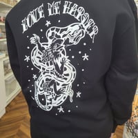 LOVE ME HARDERスウェット