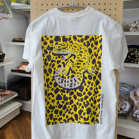 Hide In Leopard Tシャツ