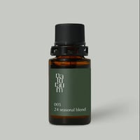 naturaumエッセンシャルオイル【005 24 seasonal blend】10ml