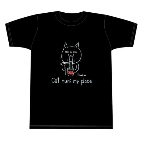 【限定受注発注】猫✖️しあわせうさぎバッチ付き！Tシャツ　　　　　「　Cat runs my place ！」