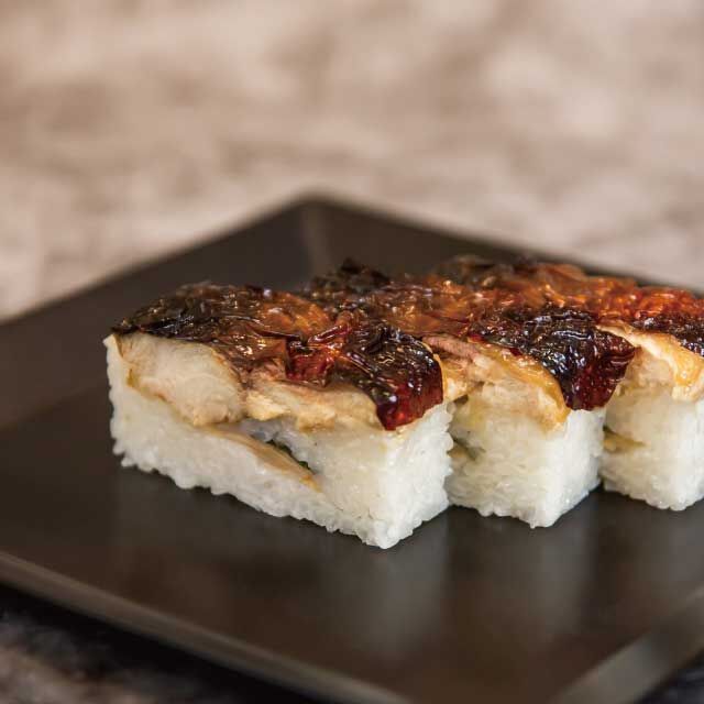 三太郎の焼き鯖寿司　１０切　さんとく三太郎　Online