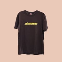 "MO ODORENAI" Tシャツ