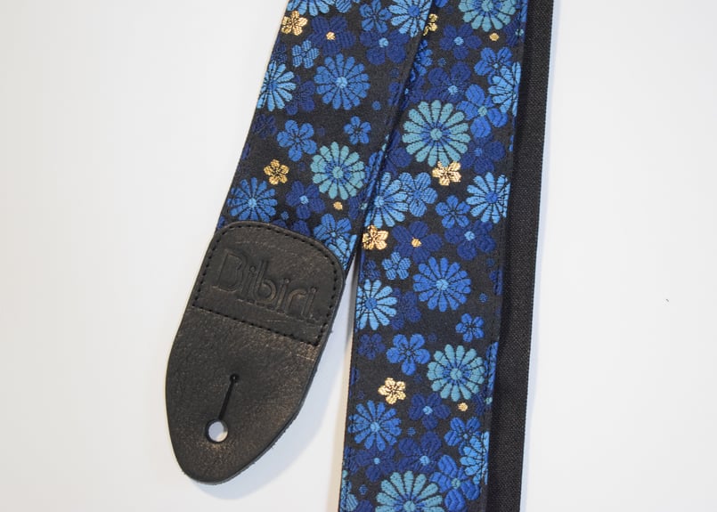 菊吹雪 帆布ギターストラップ（青）京都金襴 | Bibiri 帆布ギター