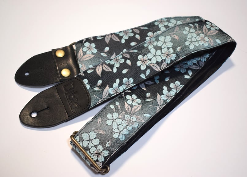京都金襴＊フラワー水色 帆布ギターストラップ | Bibiri