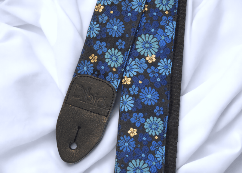 ★美品★アーチベンツ★カーリーメイプル虎目ストレート★本革巻き ペンダント