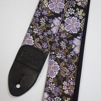 帆布ギターストラップ【桜　ブラック】京都金襴　和柄 | Handmade Japanese Guitar Strap