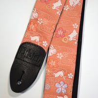 帆布ギターストラップ【うさぎと桜】京都金襴　和柄 | Handmade Japanese Guitar Strap