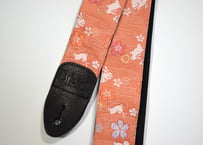 和柄　ギターストラップ　金襴　うさぎと桜 | Handmade Japanese Guitar Strap