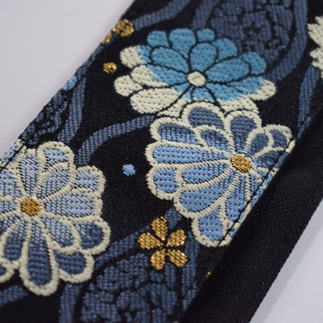 帆布ギターストラップ【菊　青】京都金襴　和柄 | Handmade Japanese Guitar Strap