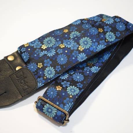 帆布ギターストラップ【菊吹雪　青】京都金襴　和柄 | Handmade Japanese Guitar Strap