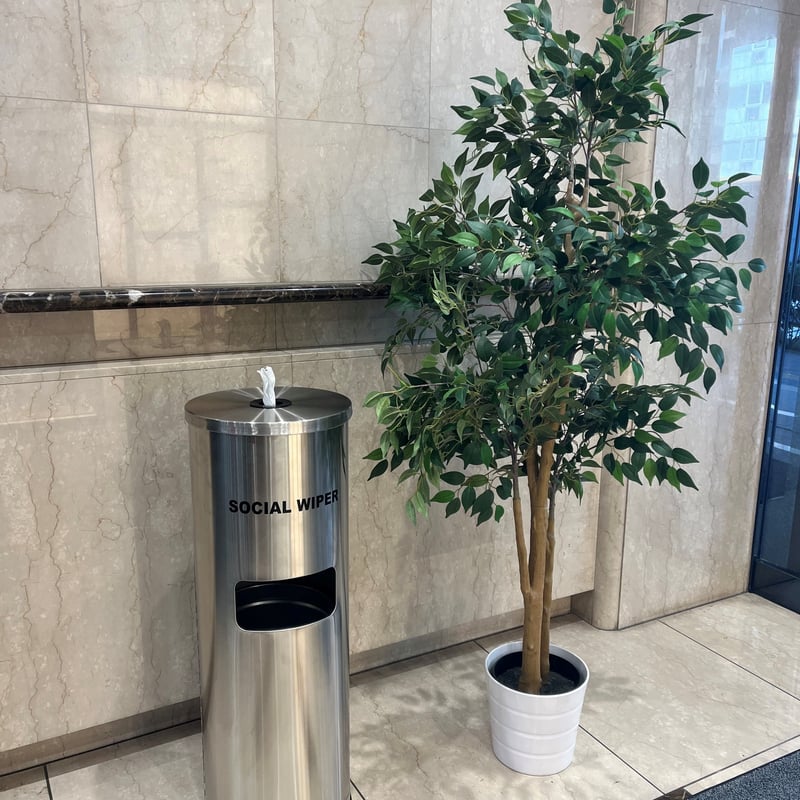 J-WIPES ゴミ箱付きフロアディスペンサー シルバー｜除菌シートスタンド J-WIPES®ゴミ箱付きフロアディスペンサー（シルバー） – J-WIPES®除菌