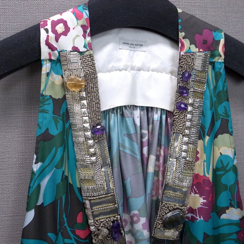 DRIES VAN NOTEN ノースリーブビジュー付きブラウス | CABOURG