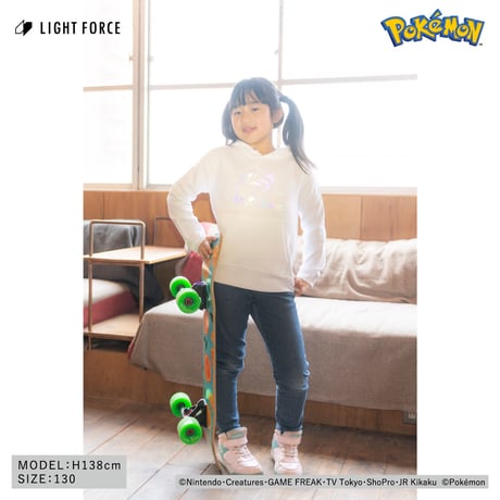 【ポケットモンスター】リフレクターパーカー ピカチュウ