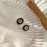 flower coin pierce