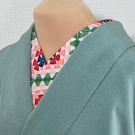 びじゅばん専用衿カバー　カラフルモチーフ