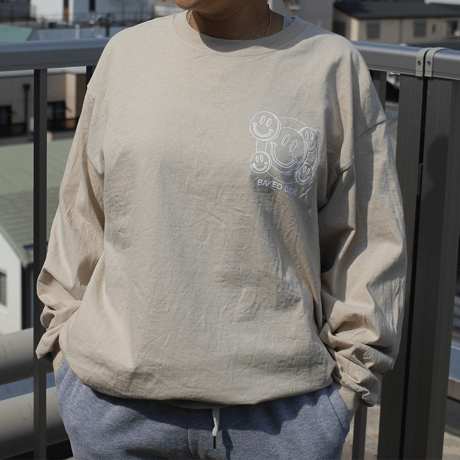 Smile Long Sleeve Tee Beige