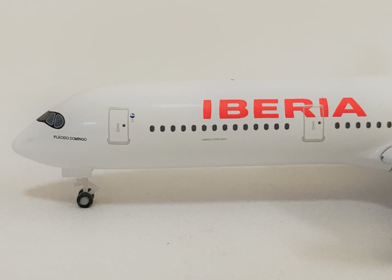 ヘルパ 飛行機模型 ITA航空 A350-900 1/500 Amazon.co.jp: herpa