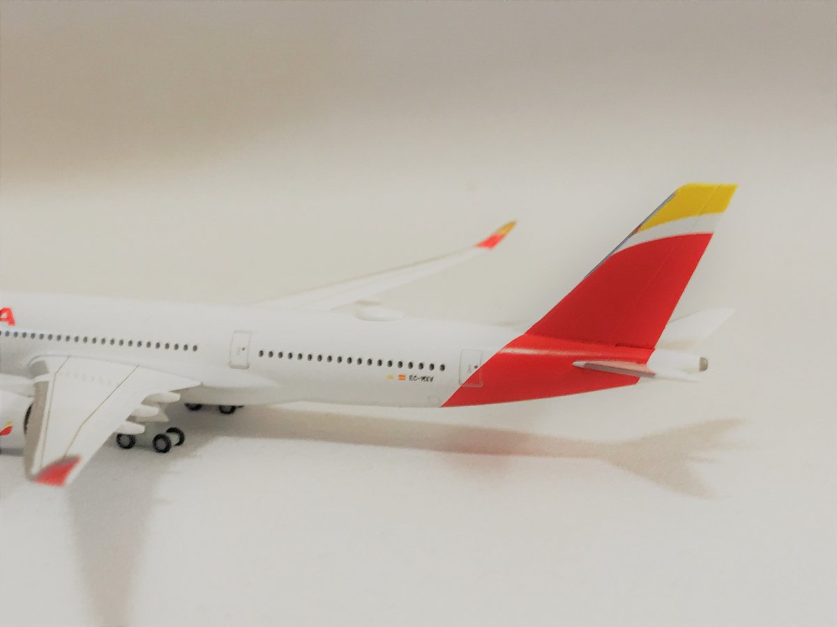 ☆新品未開封☆ Herpa ヘルパ イベリア航空 A350-900 Herpa ヘルパ A350-900イベリア航空 1/500 [532617] | Easte