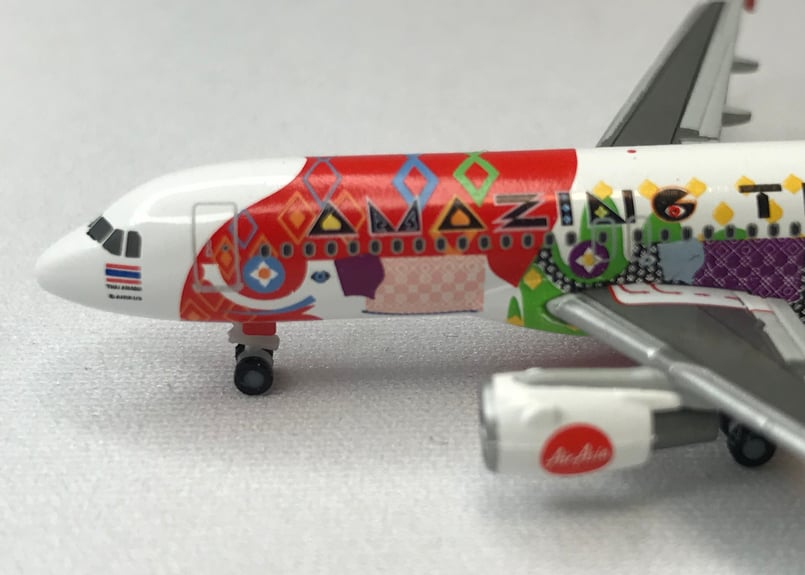 Herpa ヘルパ A320 タイ エアアジア 1/500 [532686] | Easter