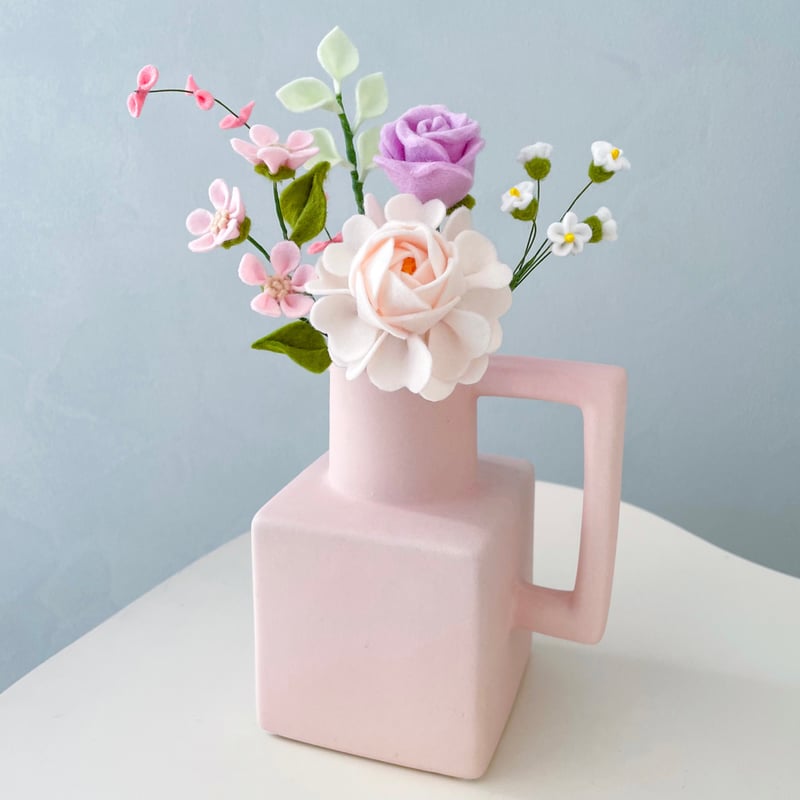 フェルトフラワーブーケ ~Ranunculus~ | heartthrob_flowers