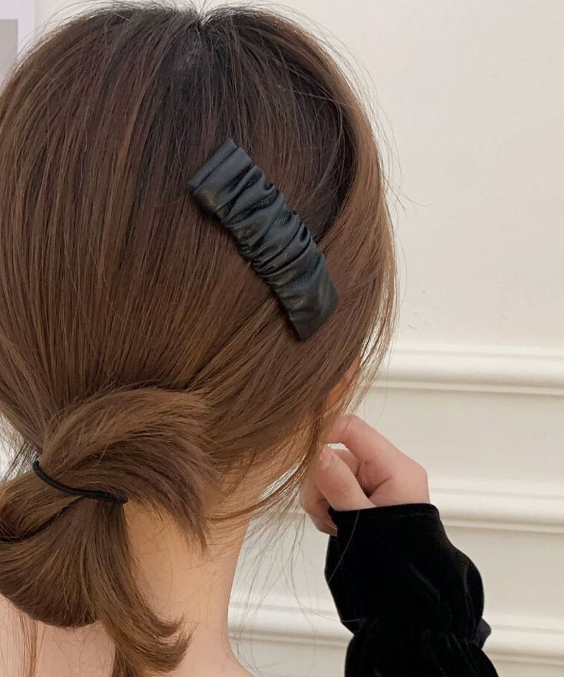レザーギャザーヘアピン | NOKA