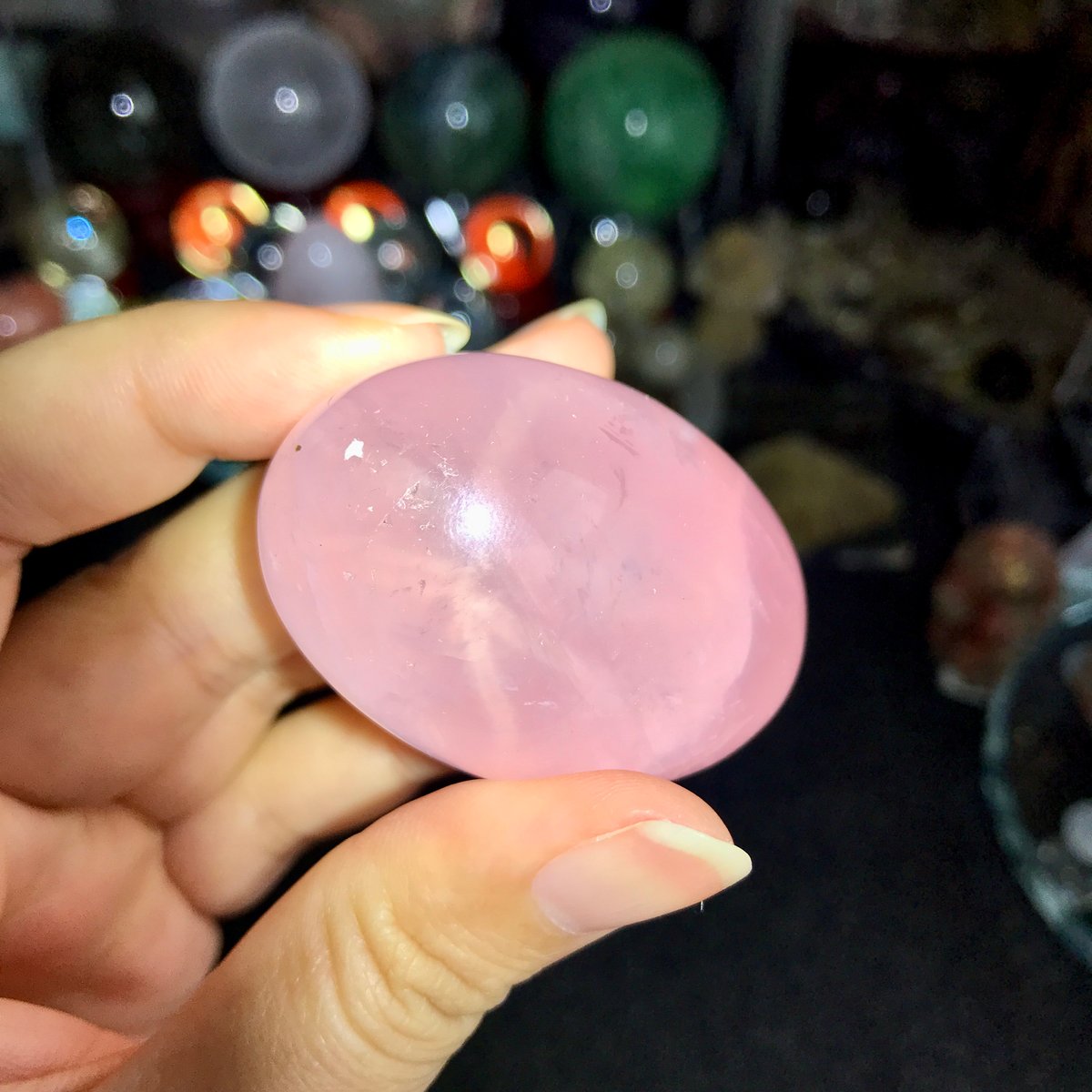 ローズクォーツ 卵型 卵型 ⭐️入りローズクオーツ 95グラム 57mm x 35mm | クロエ企画