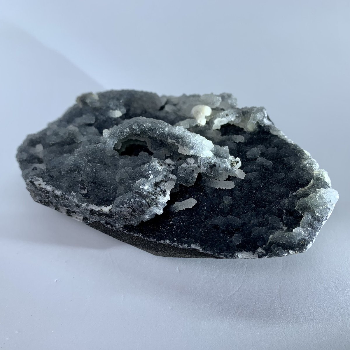 カルセドニー モルディナイト 共生原石 | クロエ企画