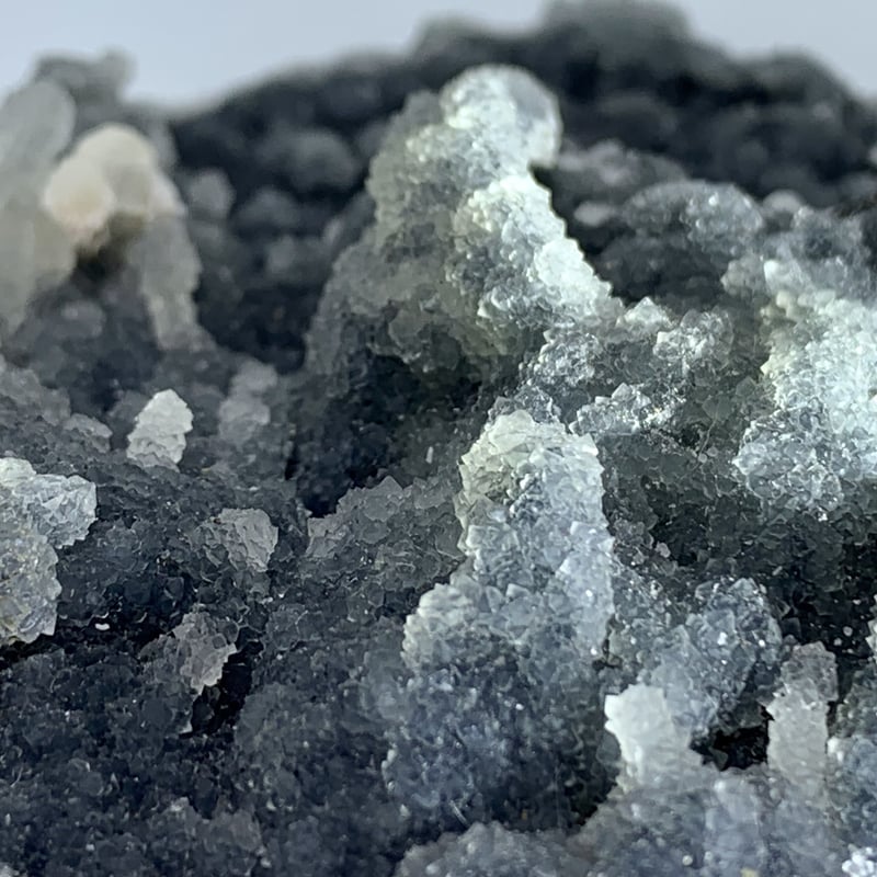 ブルーカルセドニー　モルデナイト　共生鉱物標本　原石鉱石　天然石　ストーン ブルーカルセドニー モルデナイト 共生鉱物標本 原石鉱石 天然石