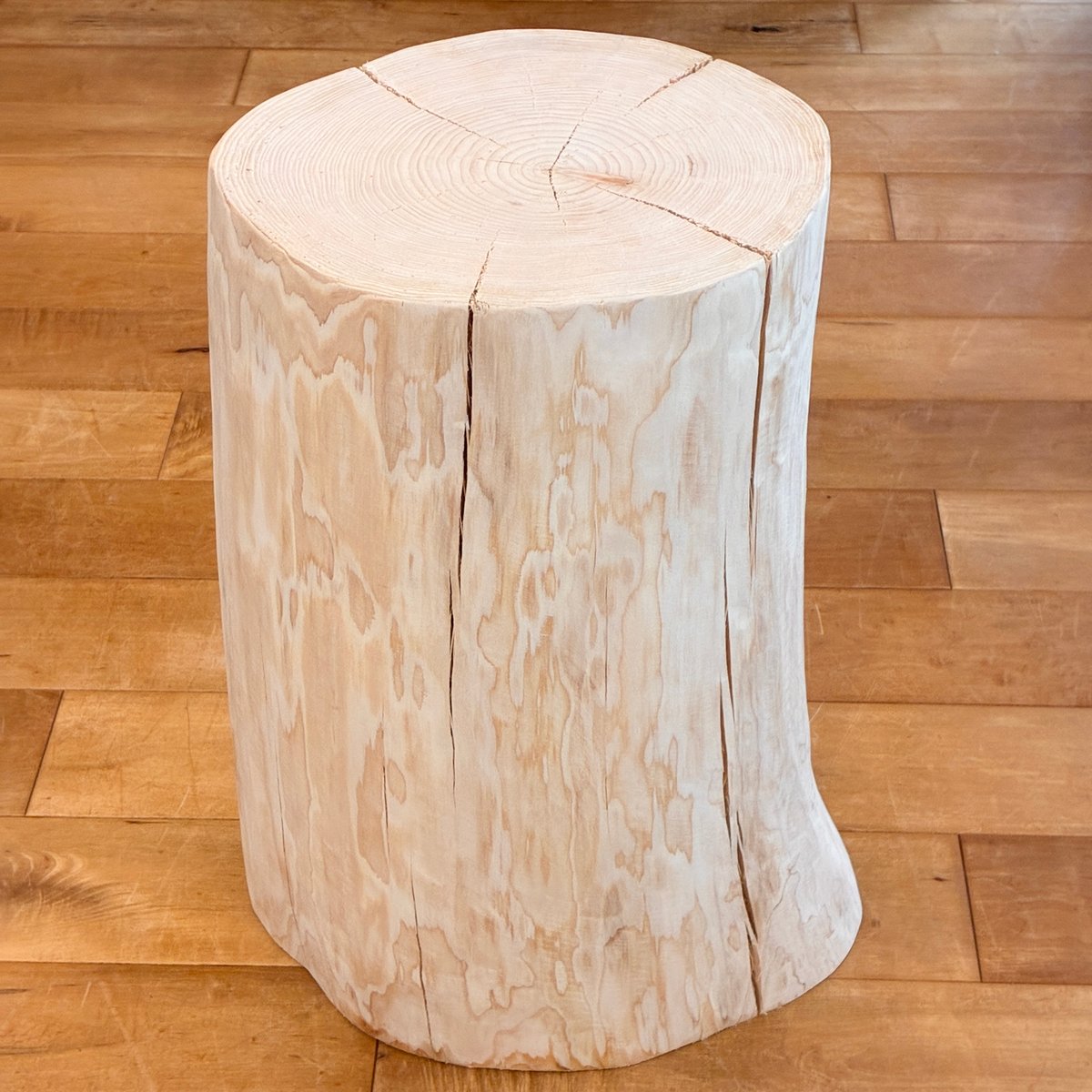 檜　丸太 Hinoki Wood Stool No.1367 | Wood Factory Silky