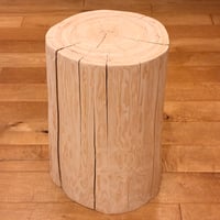 槙 丸太 椅子 スツール No.1133 | Wood Factory Silky