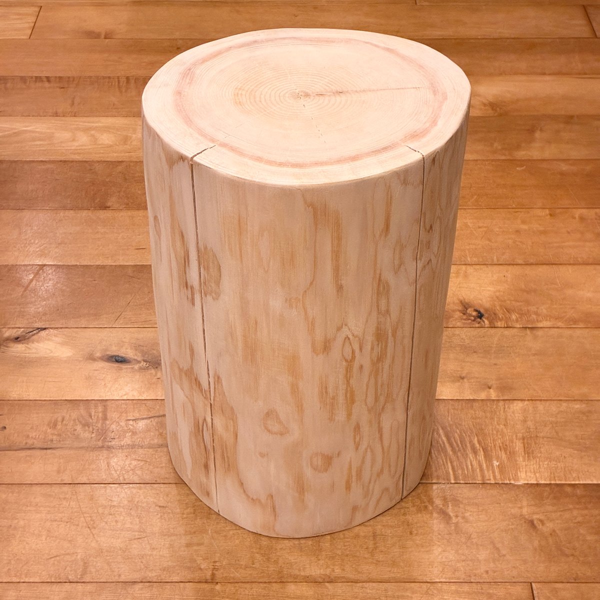 Hinoki Wood Stool No.1500 | Wood Factory Silky