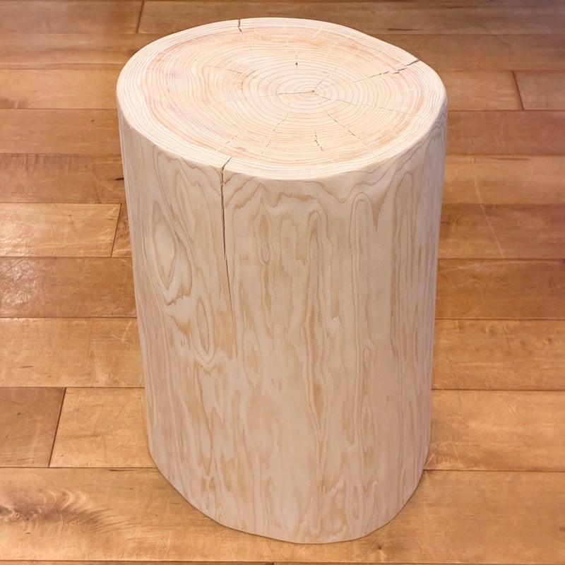 Hinoki Wood Stool No.1691 | Wood Factory Silky