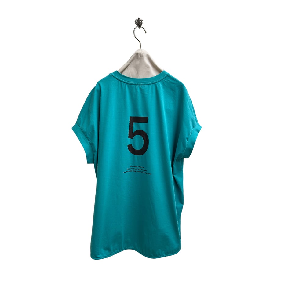 695f5e653b83cf06e5e2ba5f