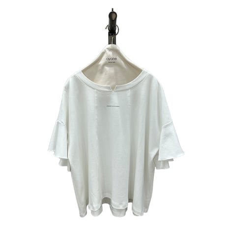 【ayane】ラッフルスリーブフレアTシャツ