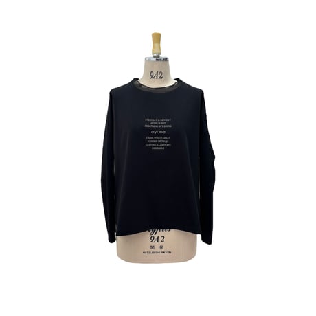 【ayane】ポンチ素材ゆるTシャツ