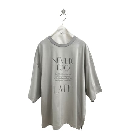 【ayane】ドッキングバックギャザーTシャツ