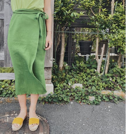 LOCAL TEE ： APPLE GREEN