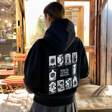 ugo”Neck of the woods” タロットパーカー