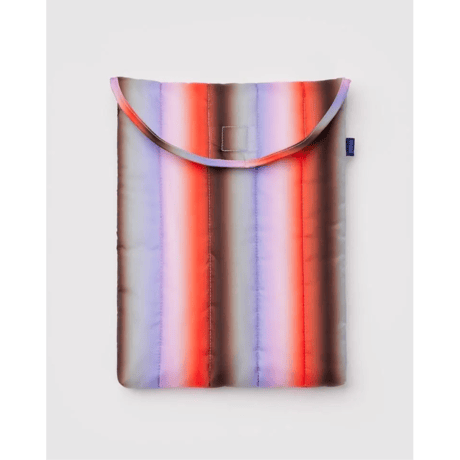 PUFFY LAPTOP SLEEVE 13/14" ｜ グラデーションストライプオレンジ×パープル