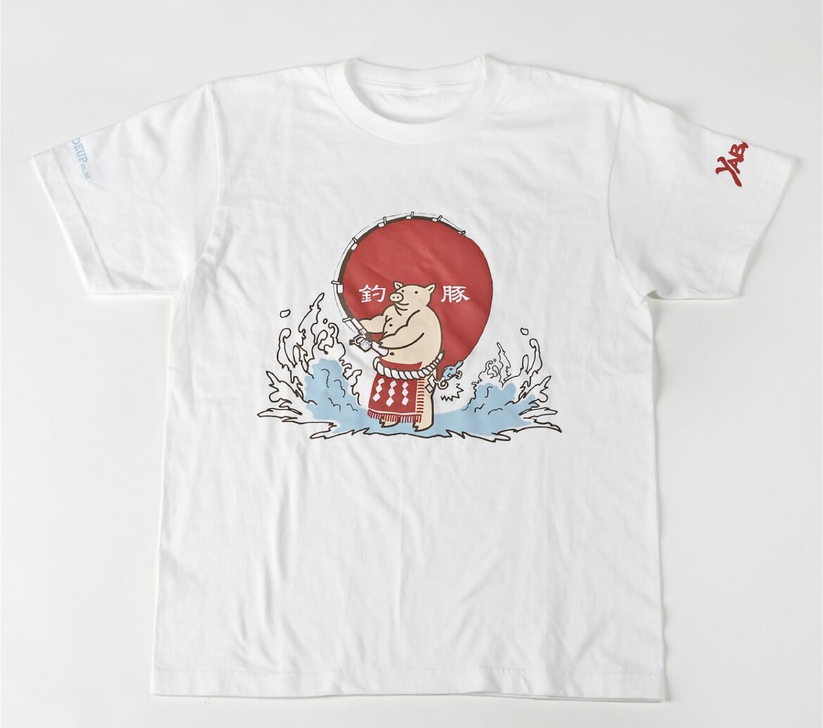 Ado Tシャツ MDサイズ(日本のLくらい) HotTopicコラボ Ado Tシャツ MDサイズ(日本のLくらい) HotTopicコラボ Ado T