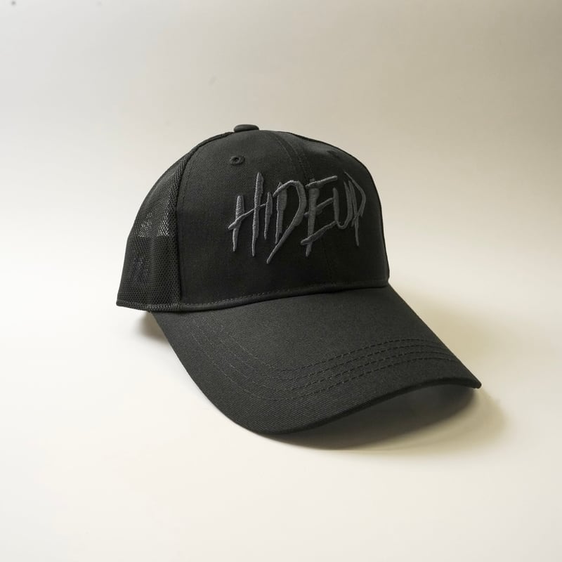 hide カラフル編み込みキャップ hide カラフル編み込みキャップ