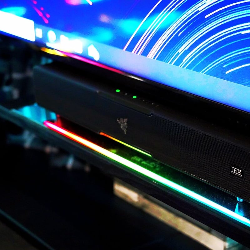 Razer Leviathan V2 Pro（※横幅600㎜）・Razer Chroma LE