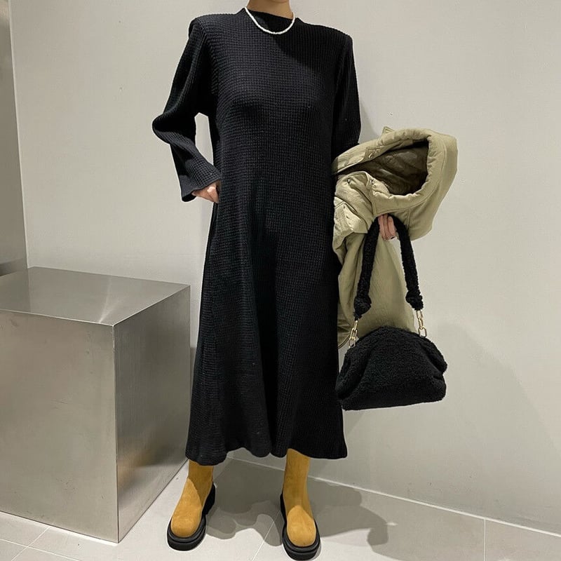 オープンバックルーズロングニットワンピース | JINGSA·