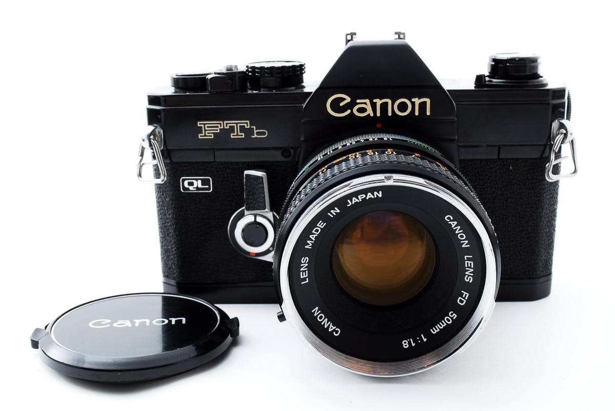 Canon FTb QL 35mm SLR / Canon FD 50mm f/1.8 | B Canon FTb QL 35mm SLR / Canon FD 50mm f/1.8 | B