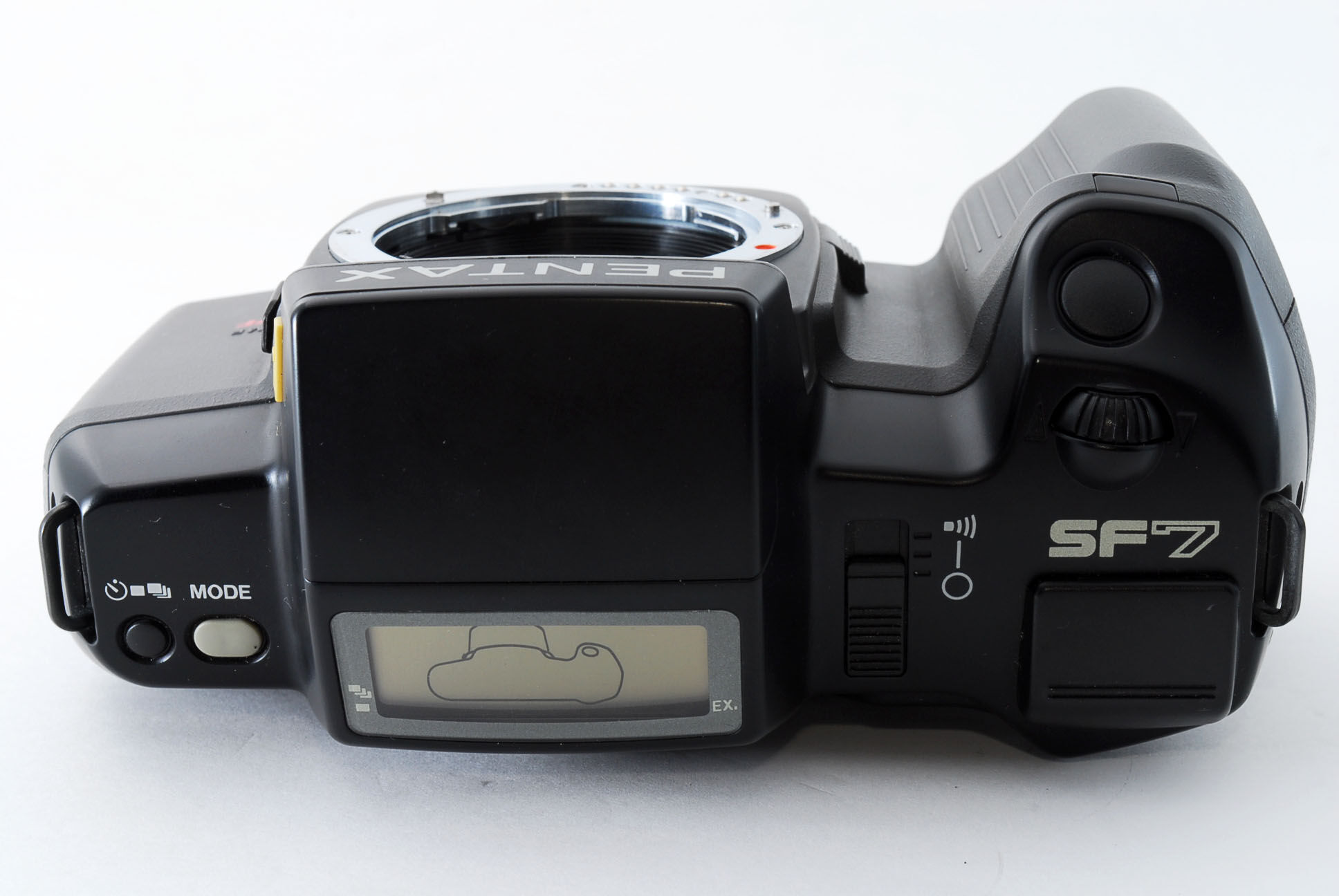PENTAX SF7 35 FILM CAMERA w/F ZOOM 28-80 3.5-4.