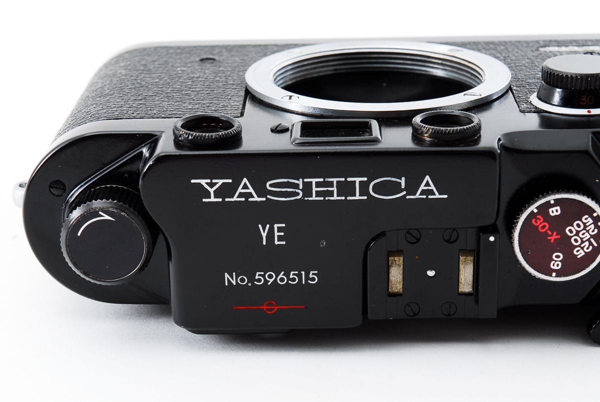 YASHICA YE black 35mm Rangefinder RF | Brillian