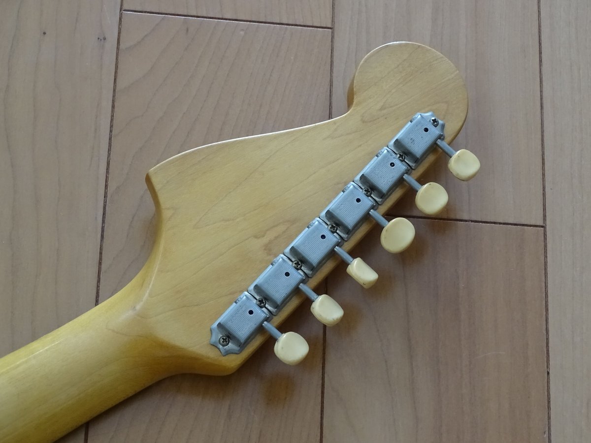 fender フェンダー MUSTANG 日本製 シリアルナンバー有り Fender