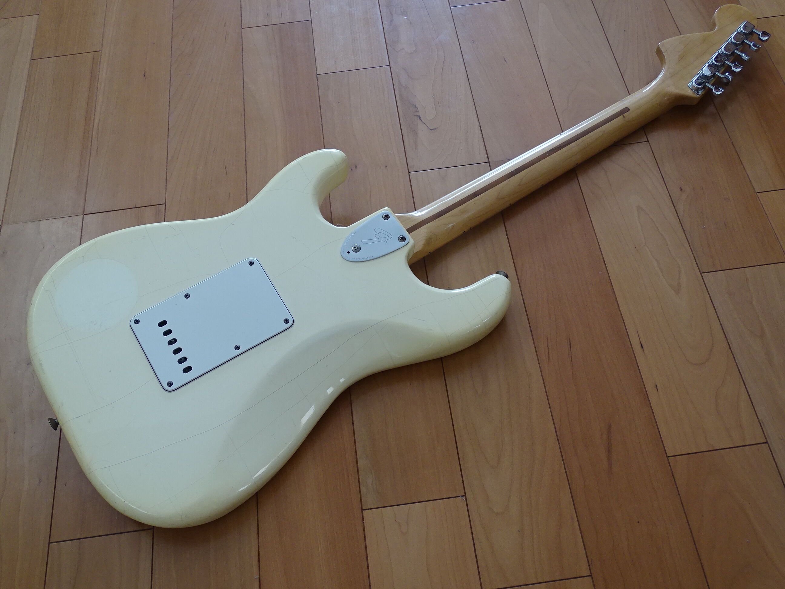 Fender Japan 美品 フェンダー ストラトキャスター ホワイト 良品 original