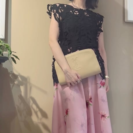 イヴサンローラン | STORES