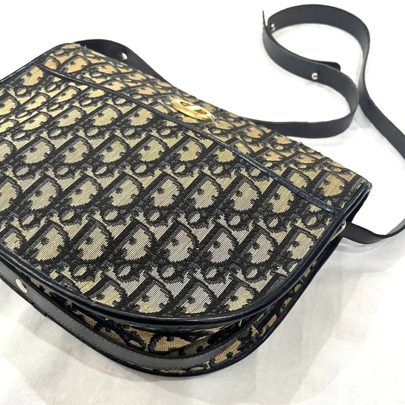 心奪われる名品。1862 【Christian Dior DIOR ディオール